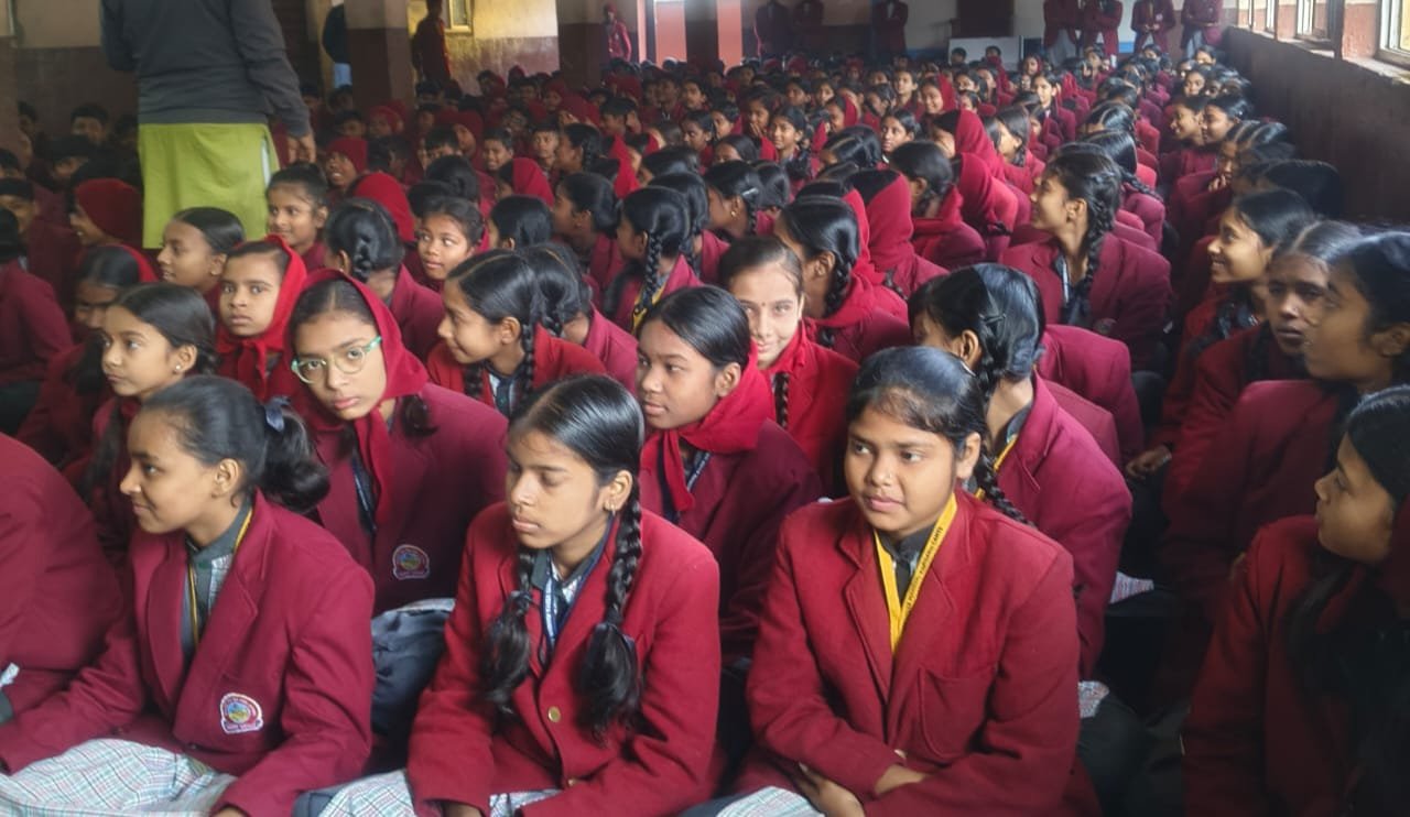 रामप्रसाद चंद्रभान सरस्वती शिशु विद्या मंदिर में विजय दिवस हर्षोल्लास से मनाया गया