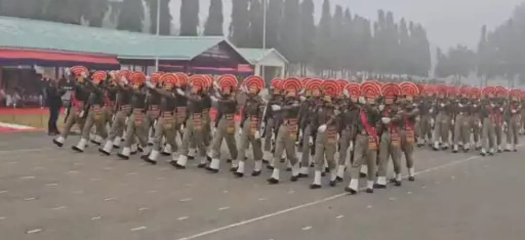 बीएसएफ मेरु में 375 नवआरक्षकों की पासिंग आउट परेड