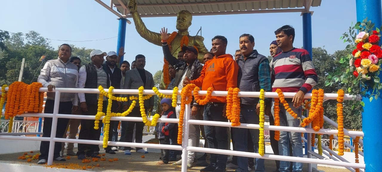 पीटीपीएस में शहीद निर्मल महतो की मनाई गई जयंती