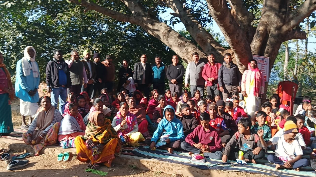 नेतुवा गांव में धूमधाम से मनाया गया वनयात्रा कार्यक्रम