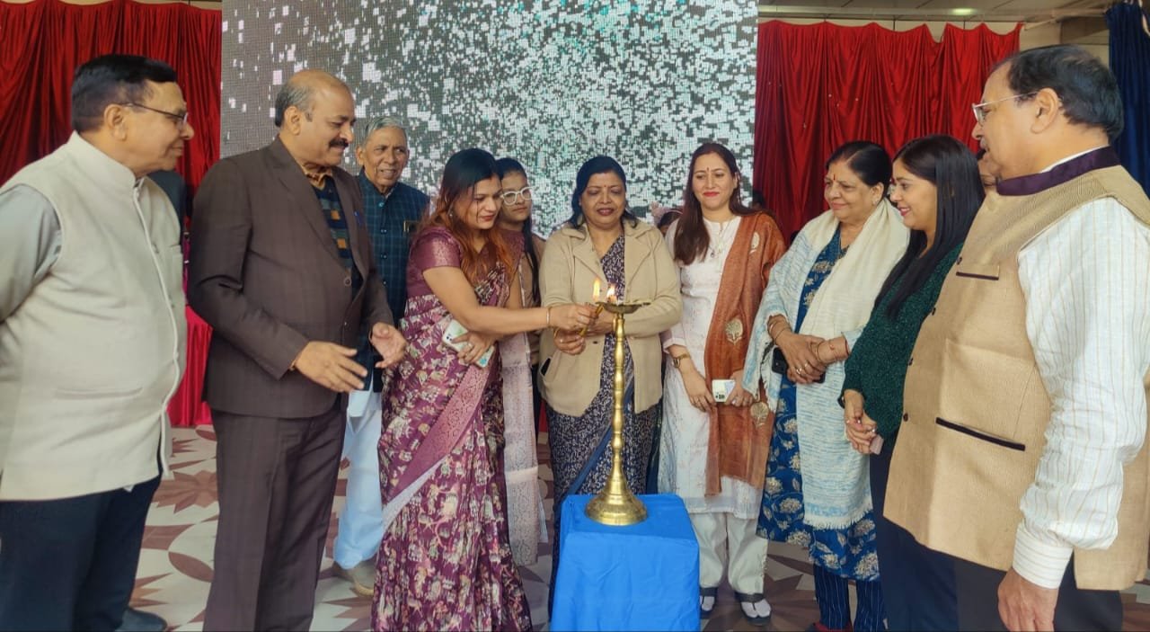 श्री कृष्ण विद्या मंदिर में फन एंड फूड कार्निवल : कला,स्वाद और सेवा का महाकुंभ