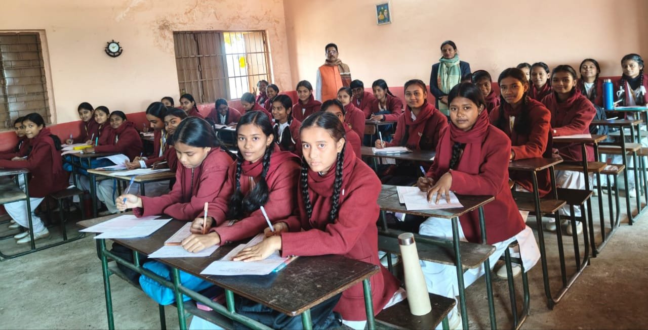 सरस्वती विद्या मंदिर रजरप्पा प्रोजेक्ट में अखिल भारतीय संस्कृति ज्ञान परीक्षा का आयोजन