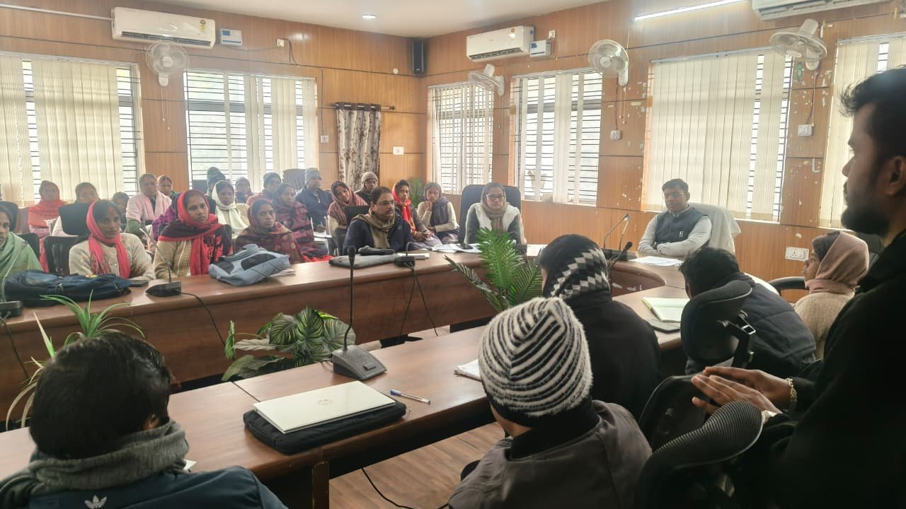 जेएसएलपीएस रामगढ़ द्वारा संचालित फार्मर प्रोड्यूसर कंपनियों एवं IFC क्लस्टर की समीक्षात्मक बैठक संपन्न