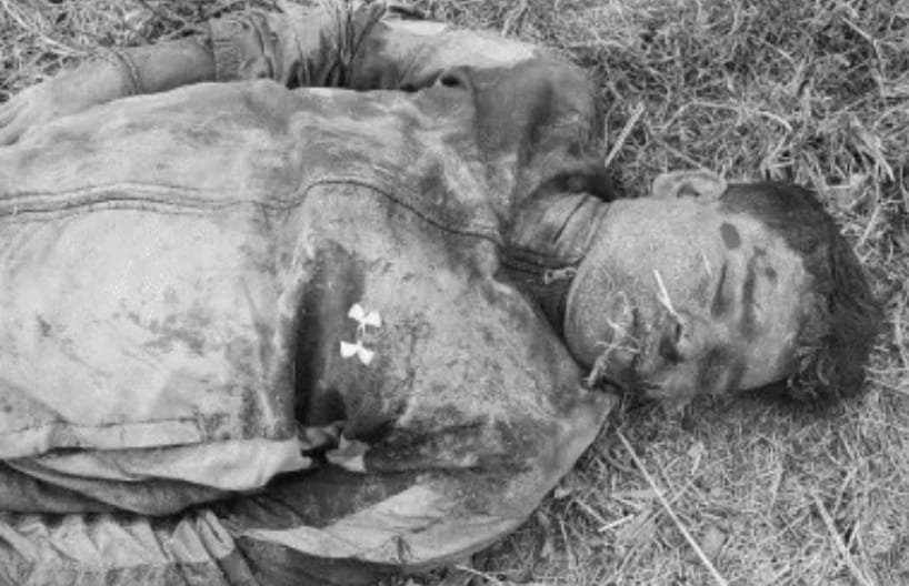 चतरा में नक्सलियों के दो गुट भिड़े, 2 की मौत