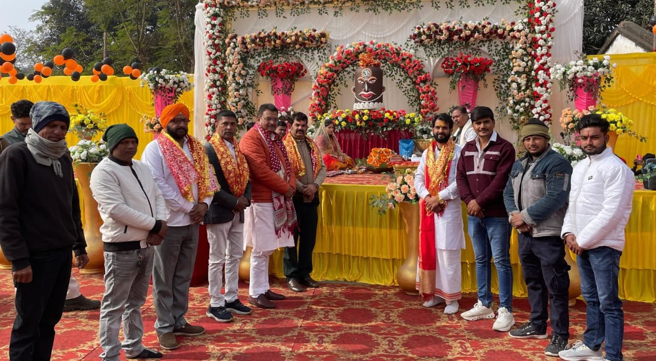 नववर्ष के पहले सोमवार को महाकाल की पूजा और महाआरती का आयोजन