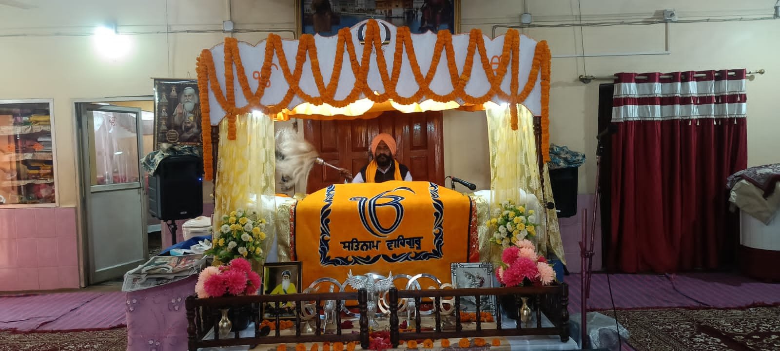 भुरकुंडा में सिख धर्म के दसमें गुरु गोविंद सिंह महाराज की 359 वीं जयंती मनाई गई