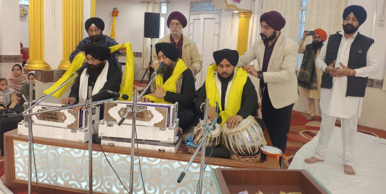 रामगढ़ गुरुद्वारा साहिब में साहब श्री गुरु गोविंद सिंह जी का प्रकाश उत्सव धूमधाम से मना, सजा विशेष दीवान