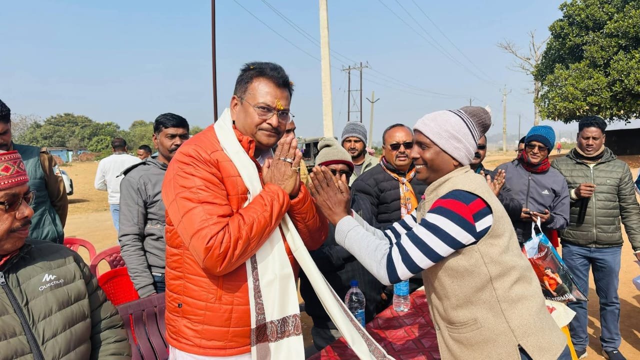 महाकाल का आशीर्वाद लेकर साल 2026 में सांसद मनीष जायसवाल ने शुरू की जनसेवा