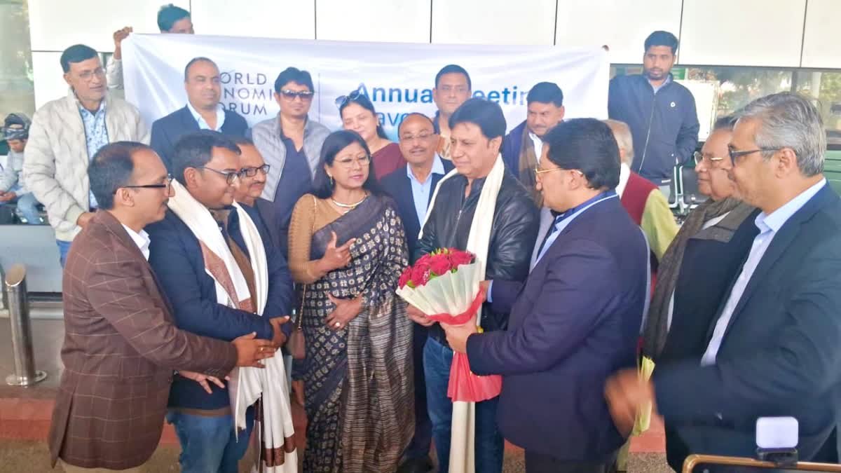 झारखंड चैंबर ऑफ कॉमर्स अध्यक्ष और सचिव दावोस के लिए रवाना