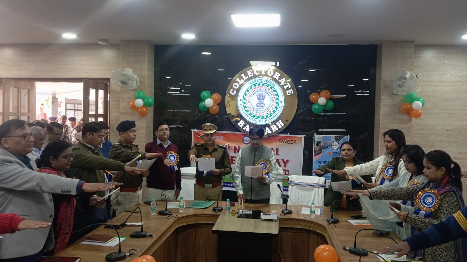 राष्ट्रीय मतदाता दिवस के अवसर पर जिला निर्वाचन पदाधिकारी सह उपायुक्त की अध्यक्षता में विभिन्न कार्यक्रमों का हुआ आयोजन