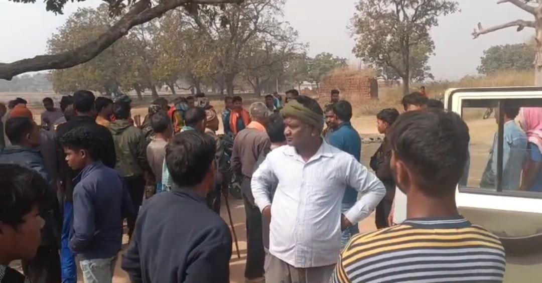 होसीर में 20 दिनों से लापता व्यक्ति का शव तालाब के समीप मिला, अफरा तफरी मची