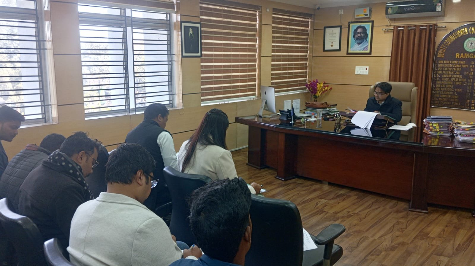 जिला आपूर्ति कार्यालय की समीक्षा बैठक आयोजित