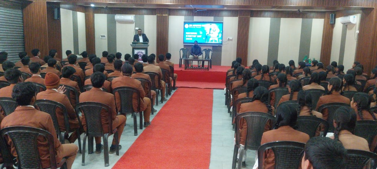 विद्यार्थियों को मिली स्टार्टअप के जरिए रोजगार सृजन की प्रेरणा