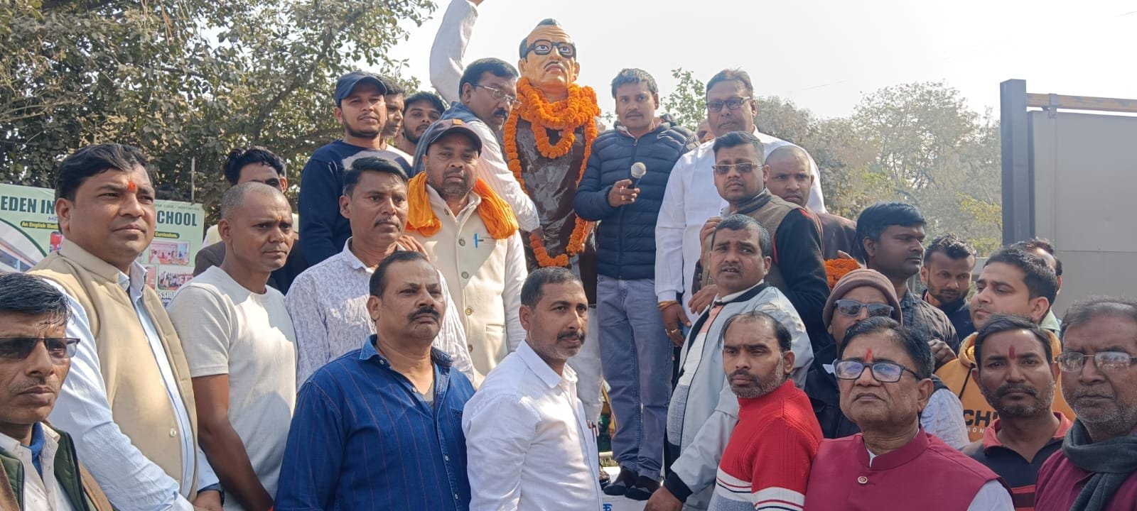 पतरातू लेक रिसॉर्ट के निकट मनाया गया जननायक कर्पूरी ठाकुर की जयंती