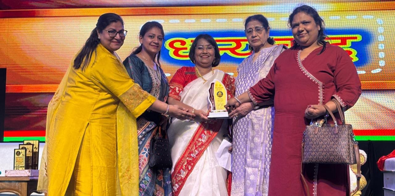 बाल विकास के क्षेत्र में उत्कृष्ट प्रदर्शन के लिए रामगढ़ शाखा सम्मानित