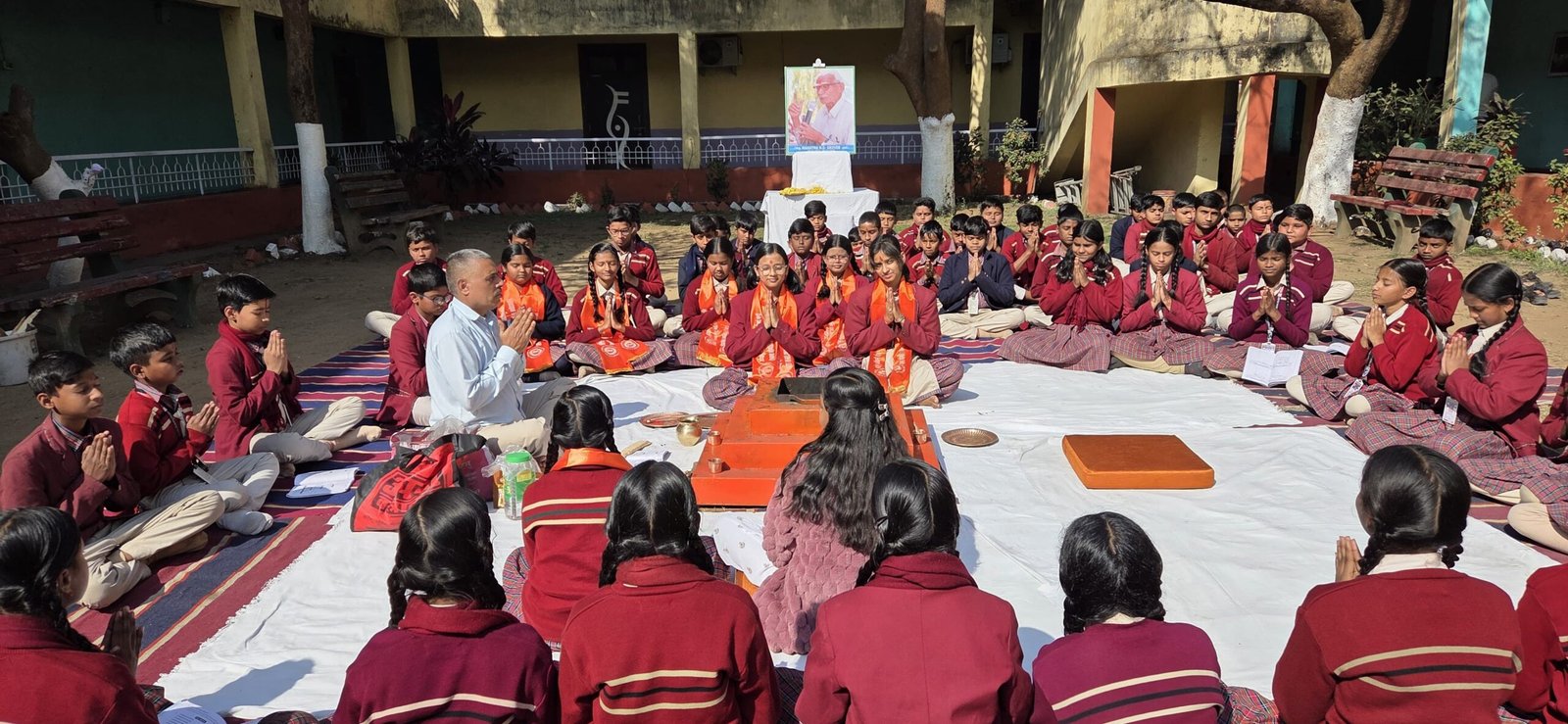 डीएवी रजरप्पा में महात्मा नारायण दास ग्रोवर की 18 वीं पुण्यतिथि हर्षोल्लास से मनाई