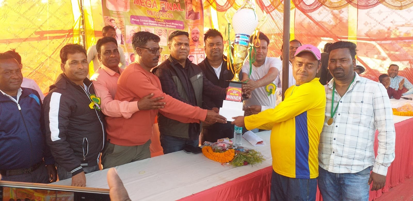 प्रीमियर लीग के फाइनल मैच में क्रेशर एलेवन तालाटांड़ कब्जा