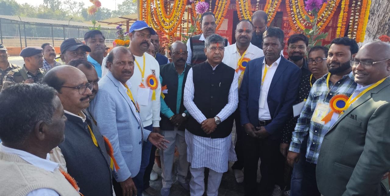 बाबा बुच्चा बांध पतरातू के वार्षिक उत्सव उमड़े श्रद्धालु भक्त,भाजपा प्रदेश अध्यक्ष हुए शामिल