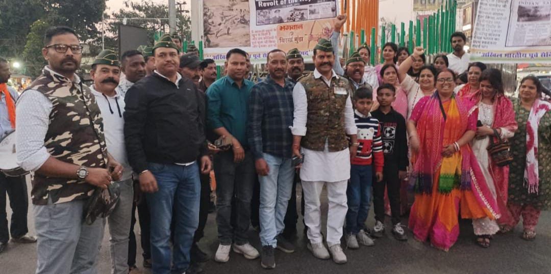 1857 से 1946 तक के स्वतंत्रता संग्राम की गूंज: पूर्व सैनिकों ने निकाली गौरव रैली
