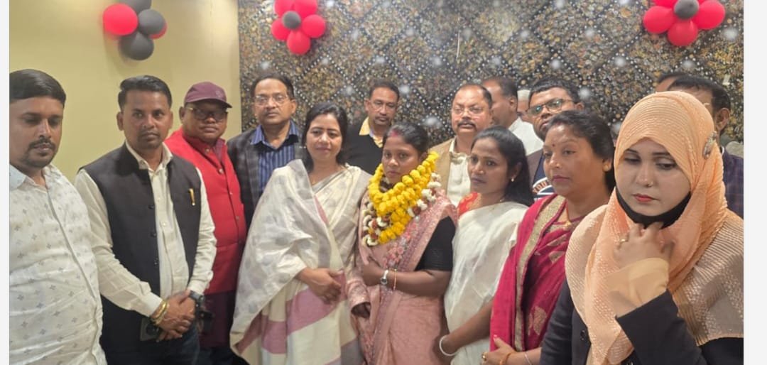 रामगढ़ नगर परिषद चुनाव में अध्यक्ष पद के लिए कुसुम लता देवी को कांग्रेस का समर्थन