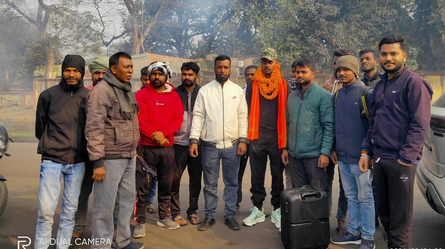 भुरकुंडा शिव मंदिर कमिटी ने बीएसएफ जवान को किया सम्मानित