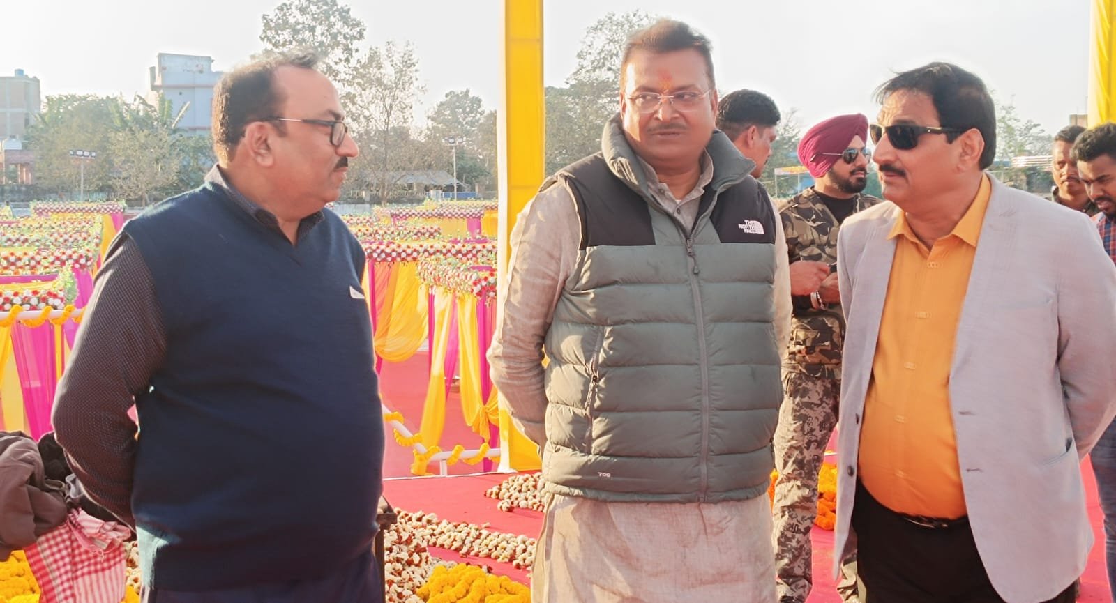 सांसद मनीष जायसवाल के प्रयास से 101 बेटियों का हाथ हुआ पीला,रामगढ़ में गूंज रहा है मंगल गीत