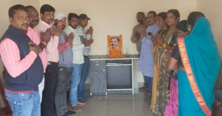 भाजपाइयों ने रजरप्पा में पंडित दीनदयाल उपाध्याय की पुण्यतिथि मनाई