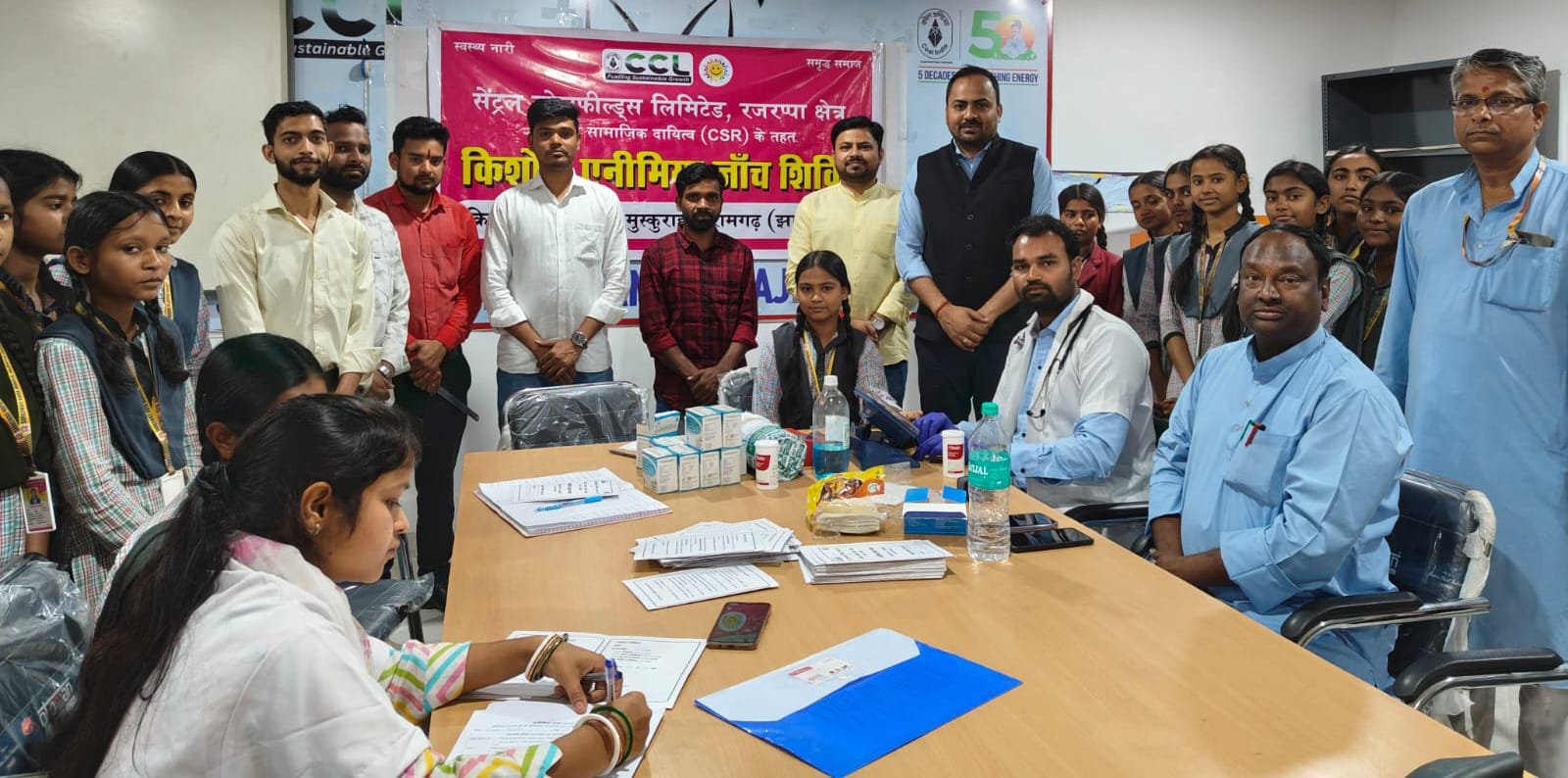 सरस्वती विद्या मंदिर में लगा एनीमिया जाँच शिविर,छात्राओं की हुई स्वास्थ्य जांच