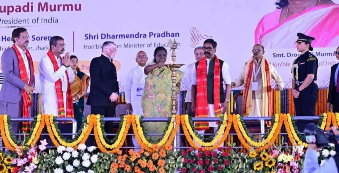 महामहिम राष्ट्रपति श्रीमती द्रौपदी मुर्मु ने जमशेदपुर में 'श्री जगन्नाथ आध्यात्मिक एवं सांस्कृतिक चैरिटेबल सेंटर' का किया शिलान्यास