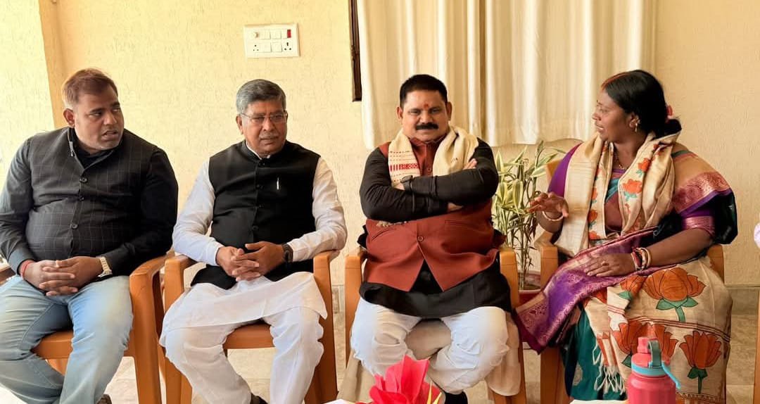 केंद्रीय कोयला राज्य मंत्री एक दिवसीय दौरे पर पहुंचे झारखंड