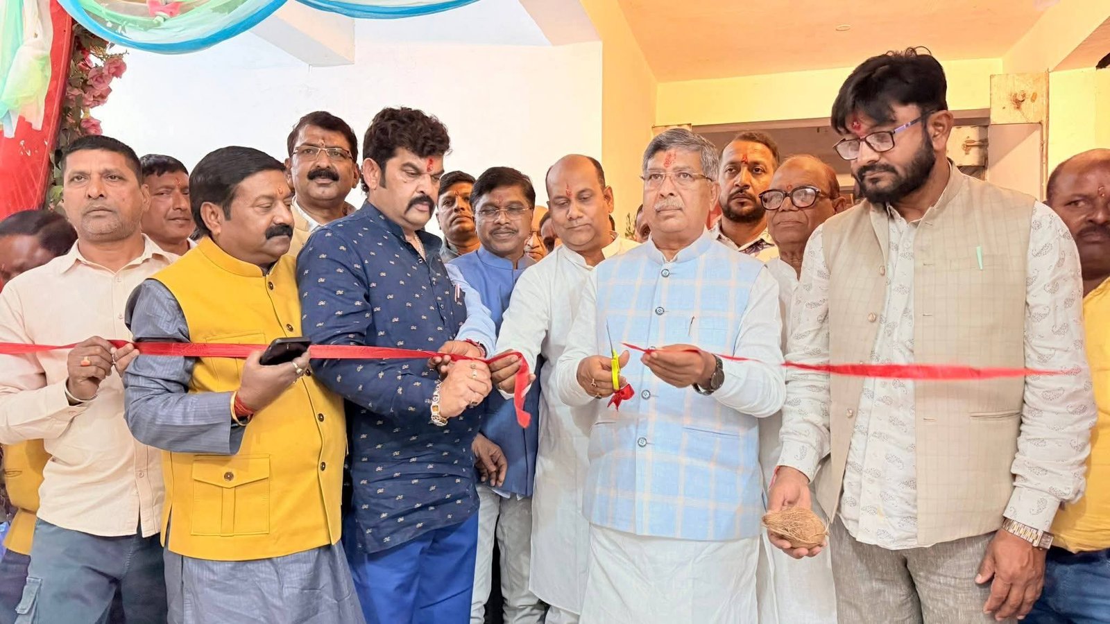 भाजपा कैंट मंडल कार्यालय का भव्य उद्घाटन