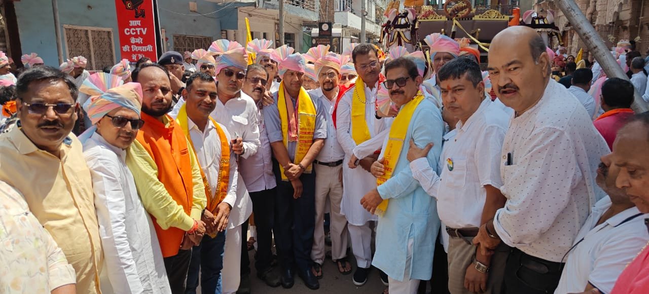 हजारीबाग में भक्ति और उल्लास के साथ मनाई गई भगवान महावीर जयंती