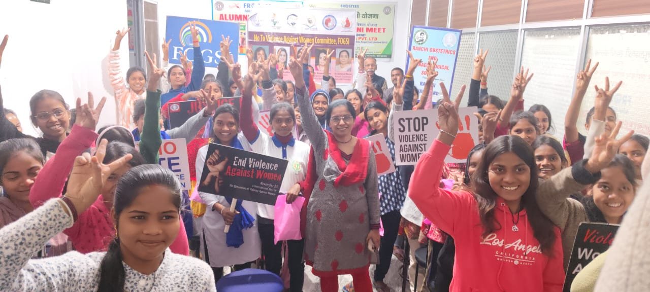 युवाओं को ट्रेड एवं योजना से जुड़ी सारी सुविधाओं की जानकारी दी