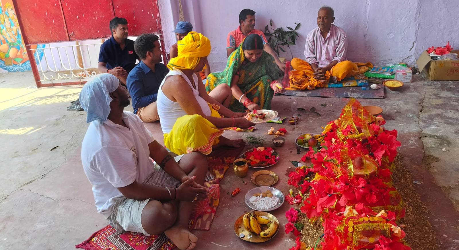 चैती दुर्गा पूजा का प्रथम दिन किया गया कलश स्थापना