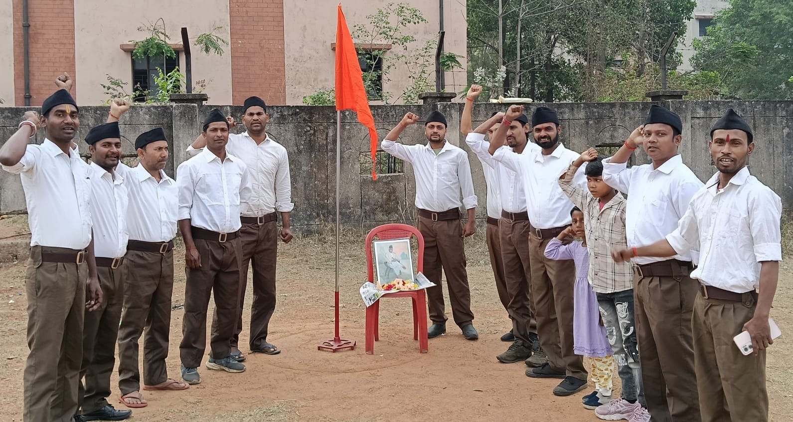 गोला में राष्ट्रीय स्वयंसेवक संघ ने मनाया हिन्दू नव वर्ष