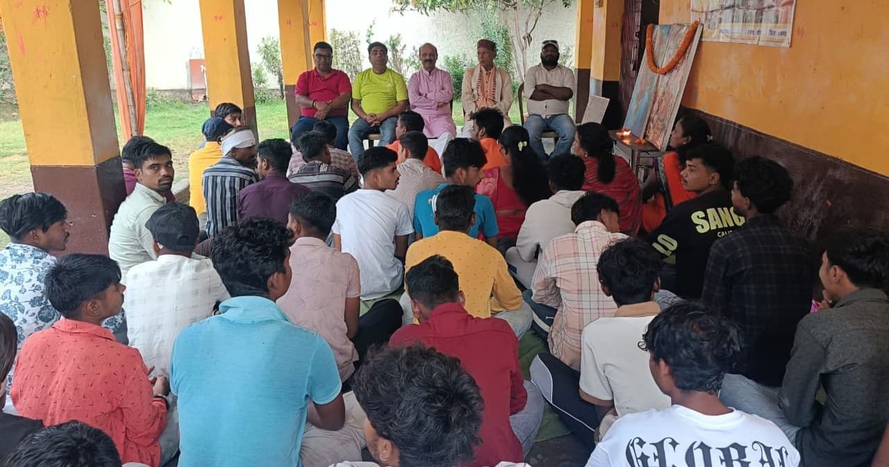 गोला में विश्व हिंदू परिषद ने मनाया रामोत्सव कार्यक्रम