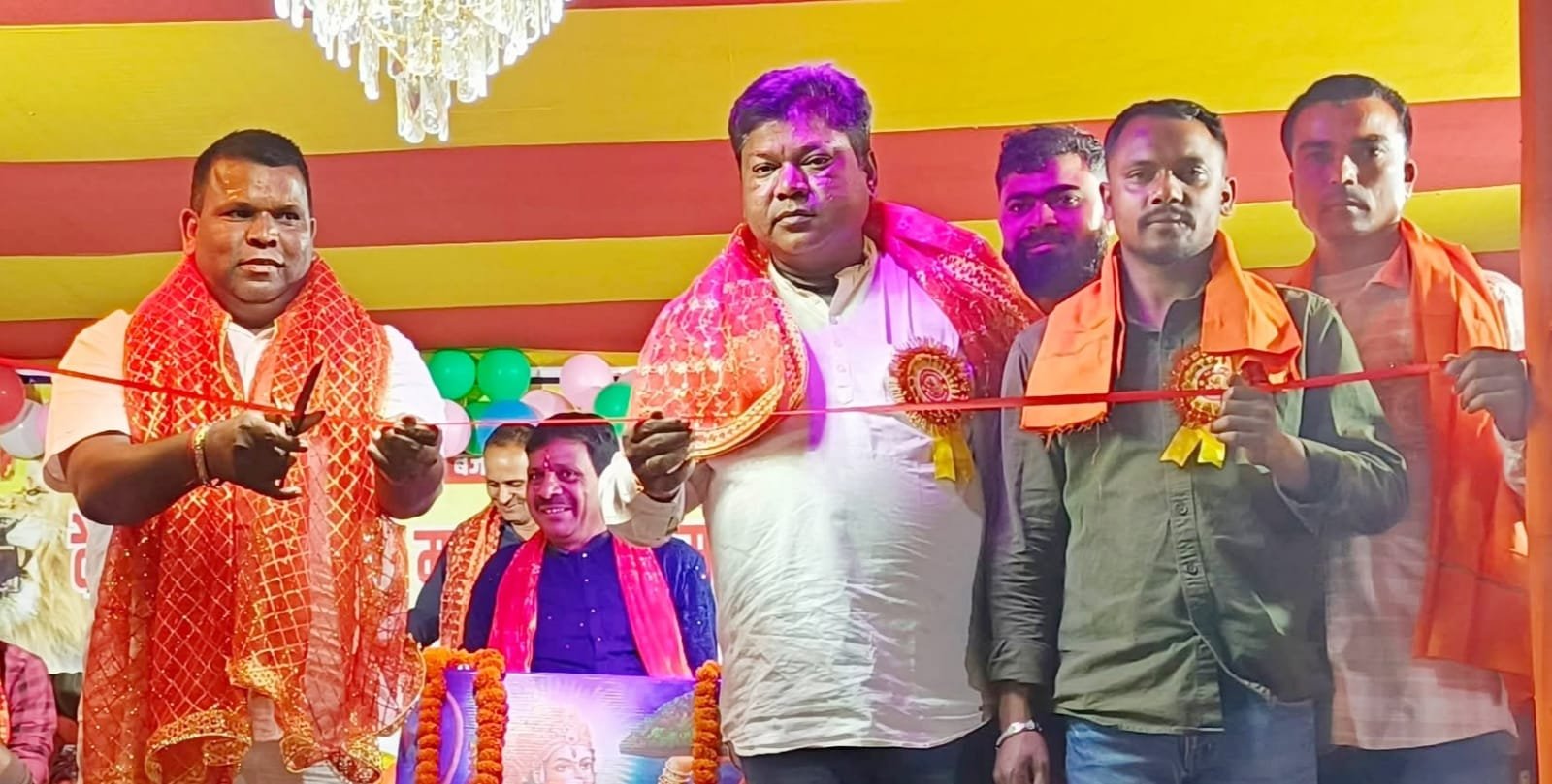 आध्यात्मिक आयोजन से बढ़ता है धर्म के प्रति आस्था