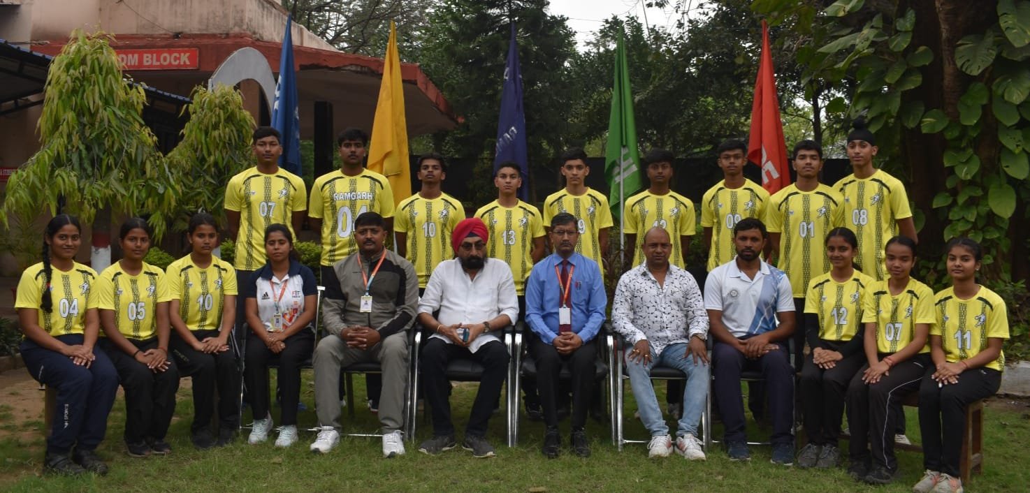 आर्मी पब्लिक स्कूल की बास्केटबॉल टीम साहिबगंज प्रतियोगिता के लिए रवाना