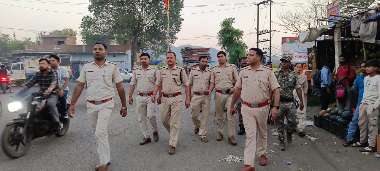रामनवमी से पहले पतरातू अनुमंडल पुलिस हाई अलर्ट