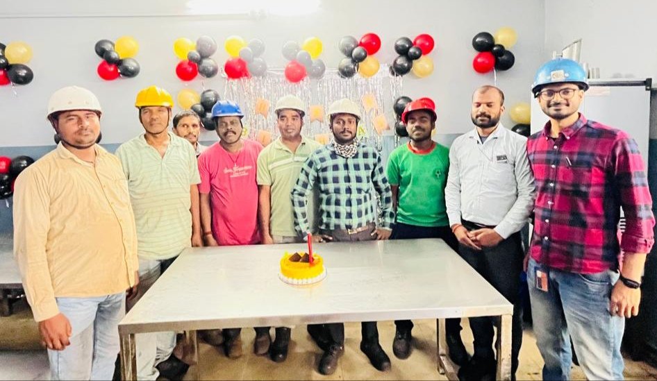 बीएफसीएल में पीपुल फर्स्ट कल्चर’ के तहत 203 कर्मचारियों का सामूहिक जन्मदिन समारोह आयोजित