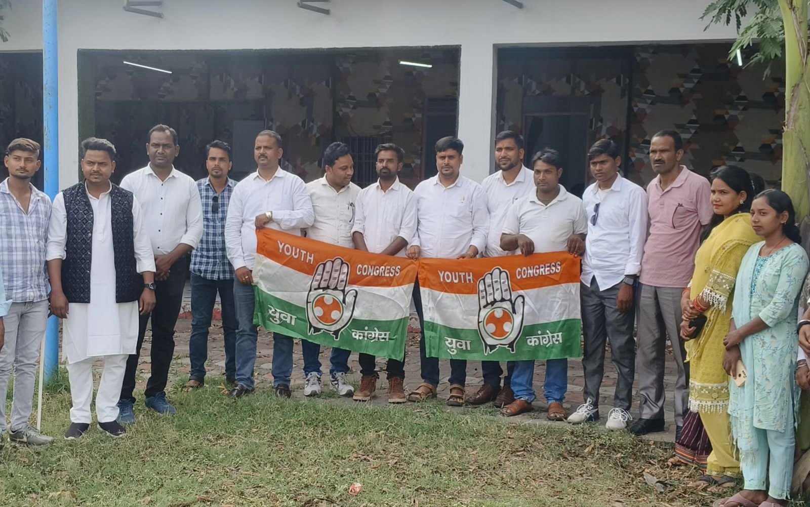 जिला युवा कांग्रेस कमिटी द्वारा पतरातू प्रखंड कार्यकारिणी बैठक आयोजित