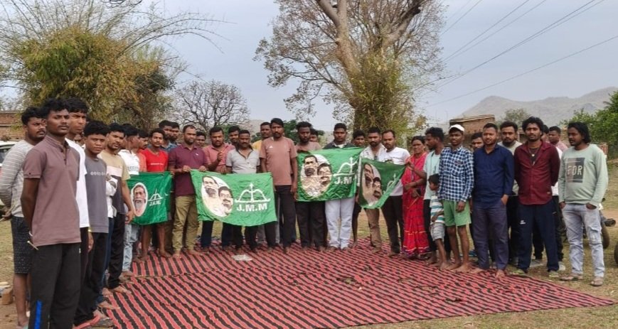 झामुमो रैयत विस्थापित प्रभावित समिति अल्ट्राटेक सीमेंट फैक्ट्री गेट 13 को करेंगे जाम