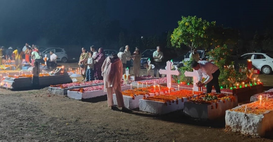 ईस्टर संडे के मौके पर मसीही समुदाय ने विशेष प्रार्थना सभा का आयोजन किया