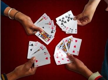 पतरातू में कानून व्यवस्था लचर: थाना, दफ्तर व अस्पताल के बीच दिनदहाड़े खुलेआम चलता है जुआ का नेटवर्क