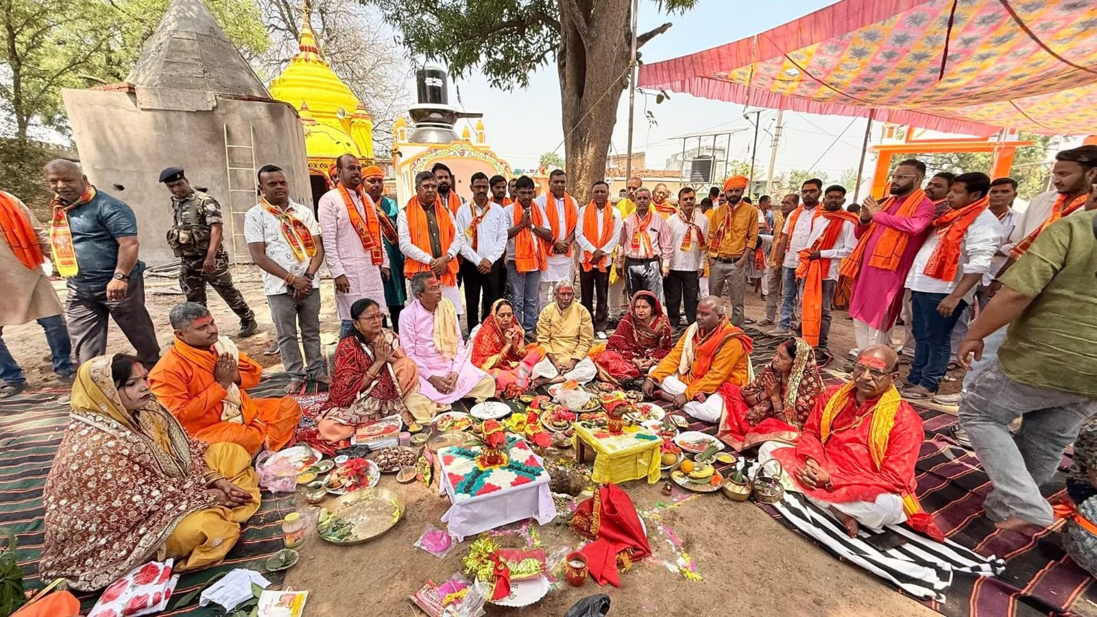 रामगढ़: मांडू में श्री श्री 108 प्राण प्रतिष्ठा सह तीन दिवसीय महायज्ञ का आयोजन