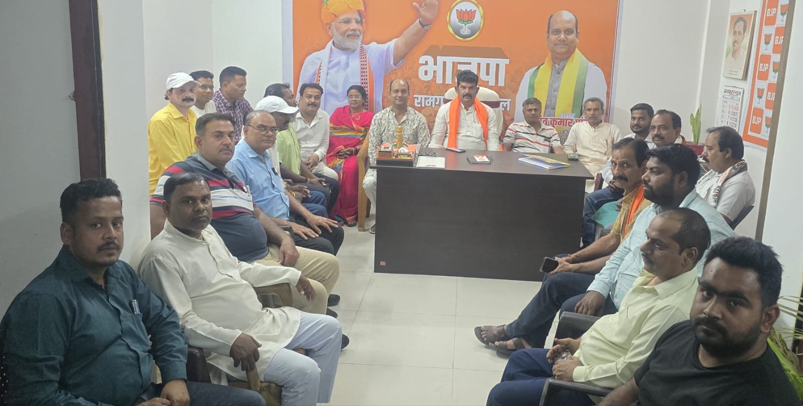 रामगढ़ में नारी शक्ति अधिनियम पर विपक्ष के रवैये के खिलाफ भाजपा की बैठक