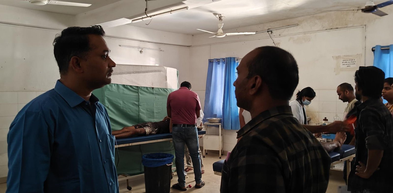 शेख भिखारी मेडिकल अस्पताल प्रबंधन की घोर लापरवाही,भीषण गर्मी में मरीजों की सांसों पर संकट