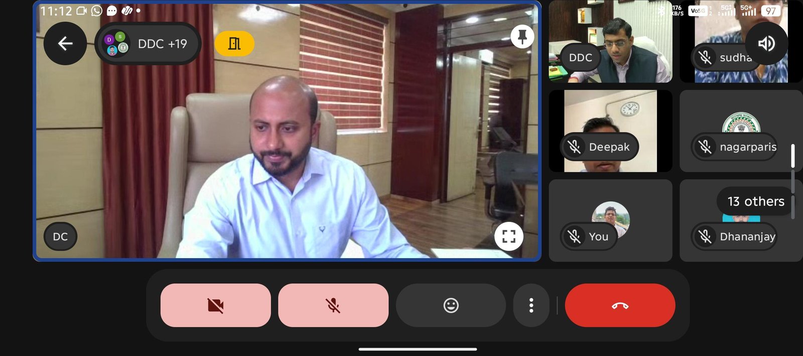 राज्य सरकार के निर्देशानुसार गर्मी के मौसम को देखते हुए जलापूर्ति एवं स्वास्थ्य सेवाओं को लेकर उपायुक्त की अध्यक्षता में बैठक आयोजित