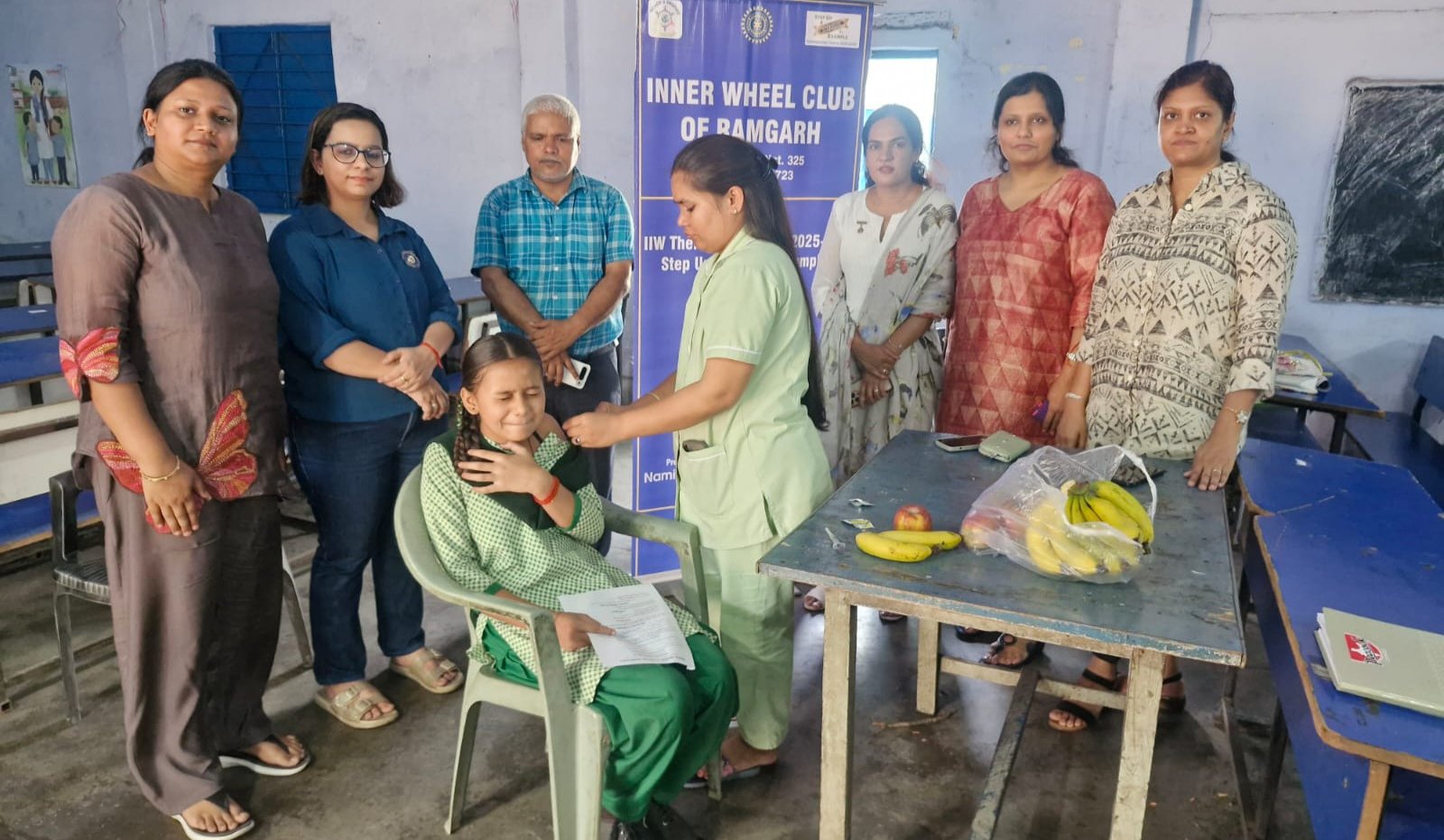 इनरव्हील क्लब रामगढ़ द्वारा टीकाकरण अभियान का आयोजन