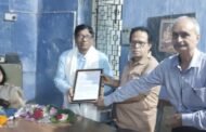 जुबिली कॉलेज के सेवानिवृत्त शिक्षक को दी गयी विदाई